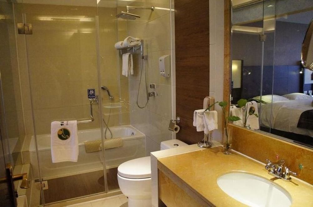 Golden Dragonball Hotel Guilin Exterior foto