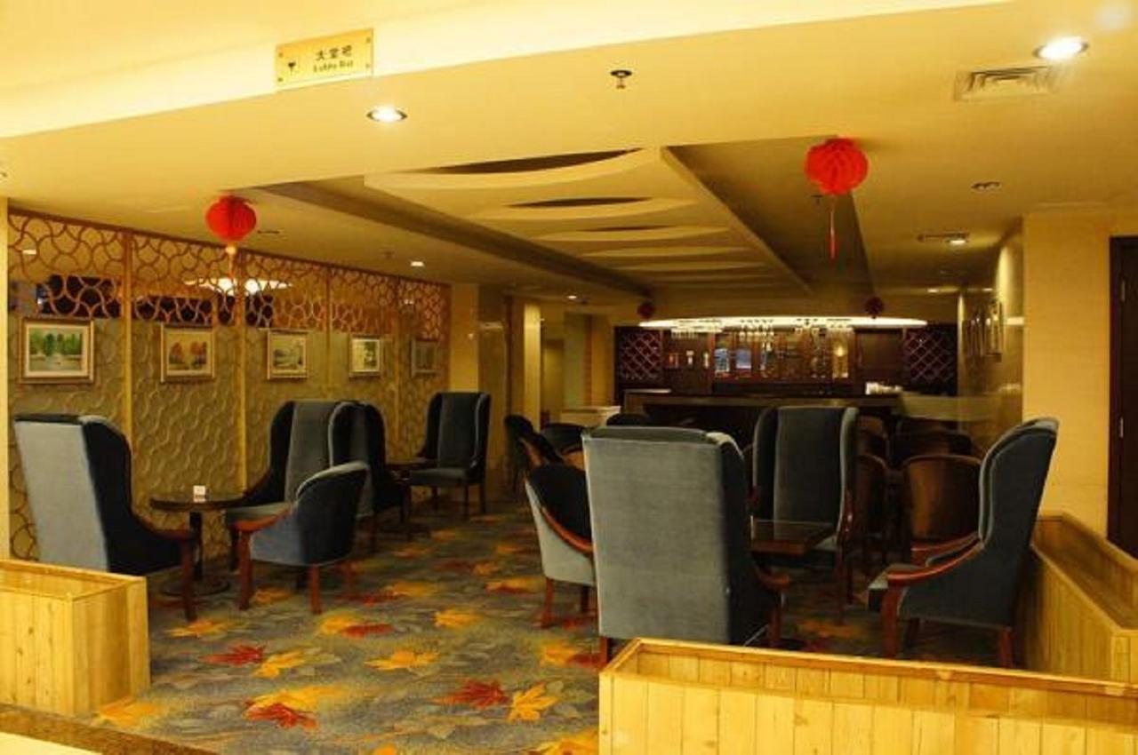Golden Dragonball Hotel Guilin Exterior foto